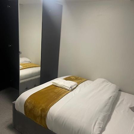 Beautiful En-Suite Bedroom Ipswich Esterno foto
